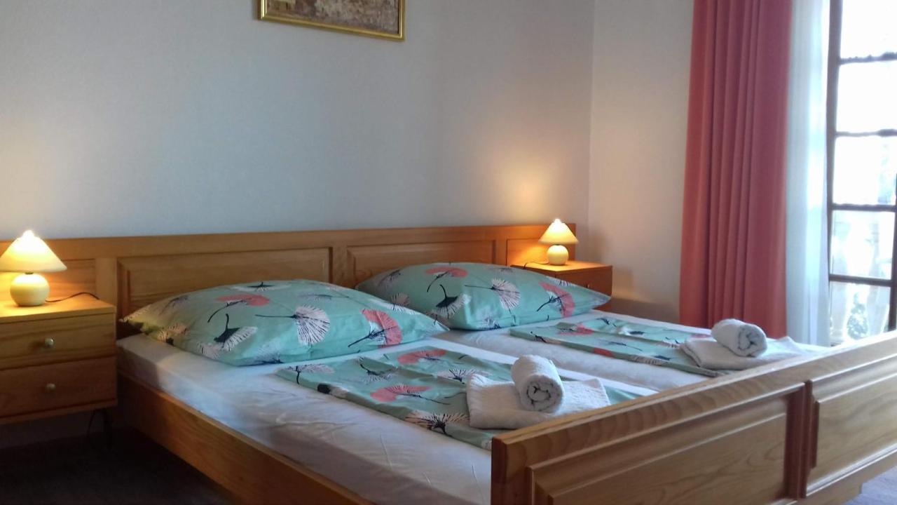 Apartmenthaus Punta **** Splitska Zewnętrze zdjęcie
